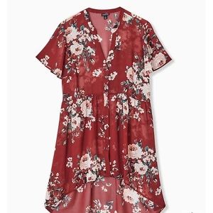 Torrid Floral Tunic in Red and White